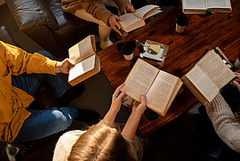 Lire la suite : Club de lecture (Médiathèque)